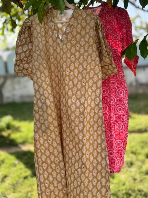 The mustard paisley