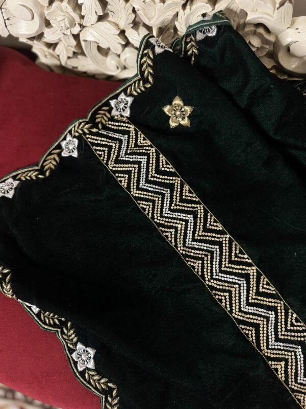 Emerald Heirloom – Hand-Embroidered Velvet Shawl